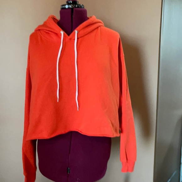 Woman’s Crop Hoodie - Like New